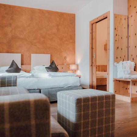 Residence Hotel Alpinum Campo Tures Buitenkant foto