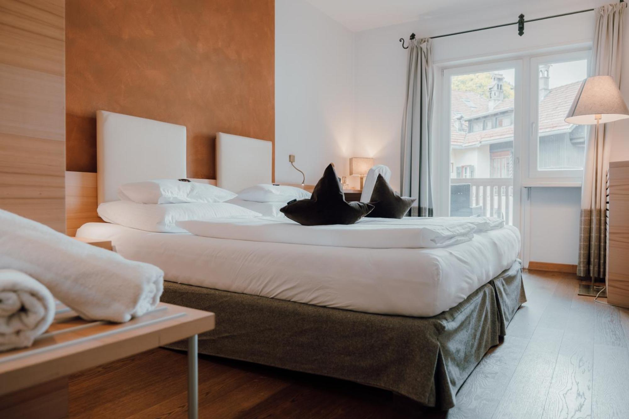 Residence Hotel Alpinum Campo Tures Buitenkant foto